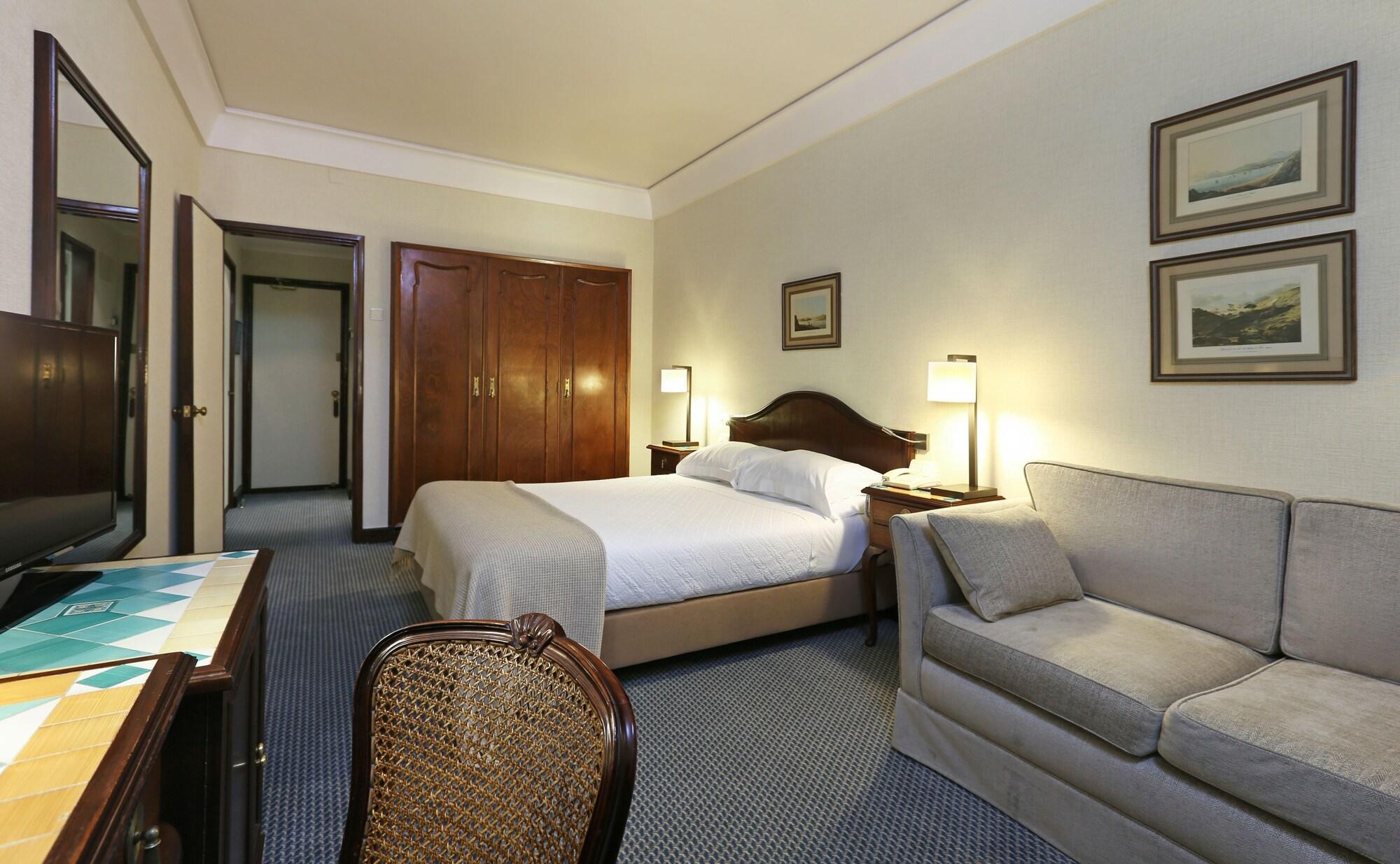 Plaza - Heritage Collection - Avenida 4*