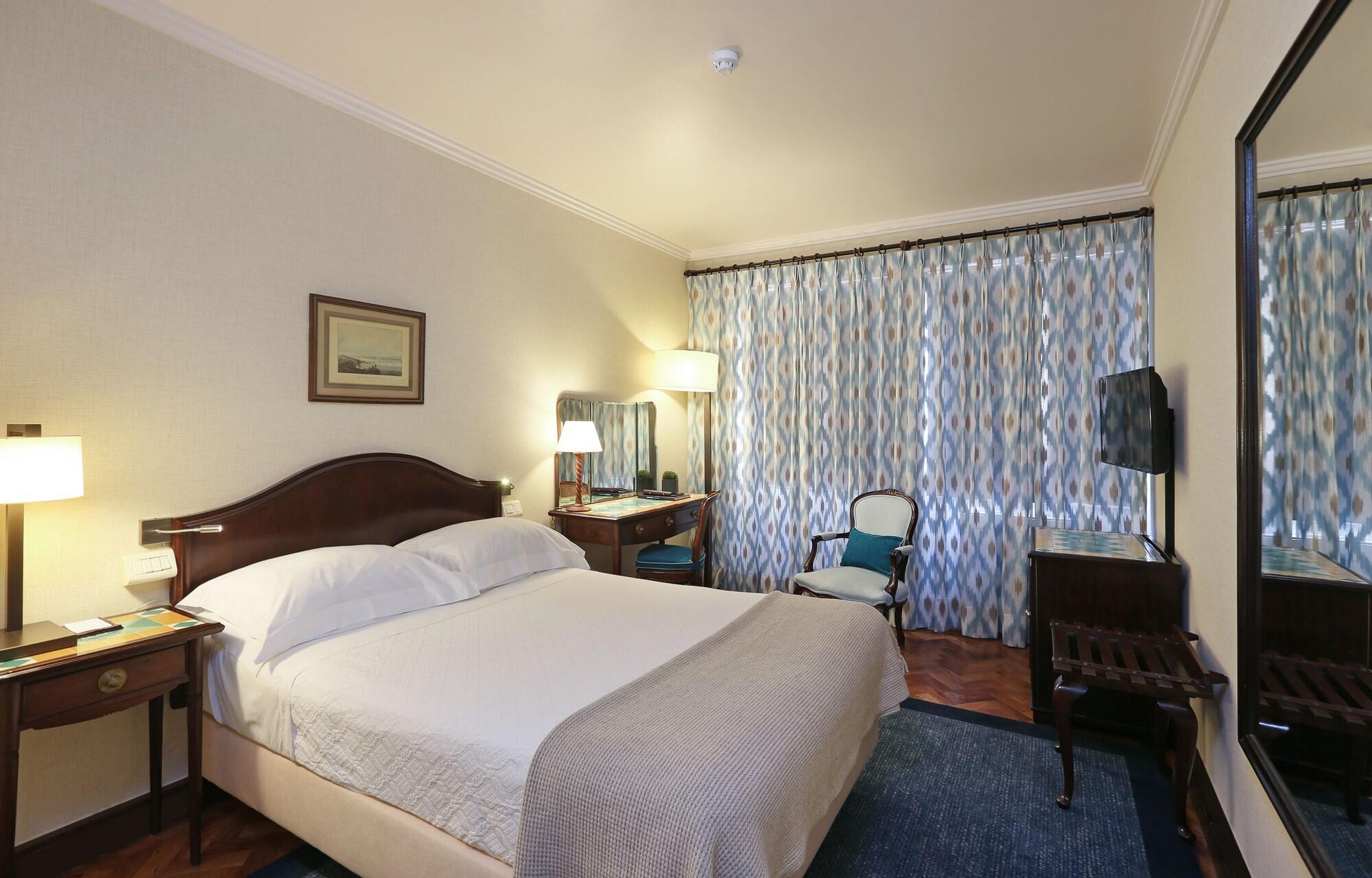 Plaza - Heritage Collection - Avenida 4*