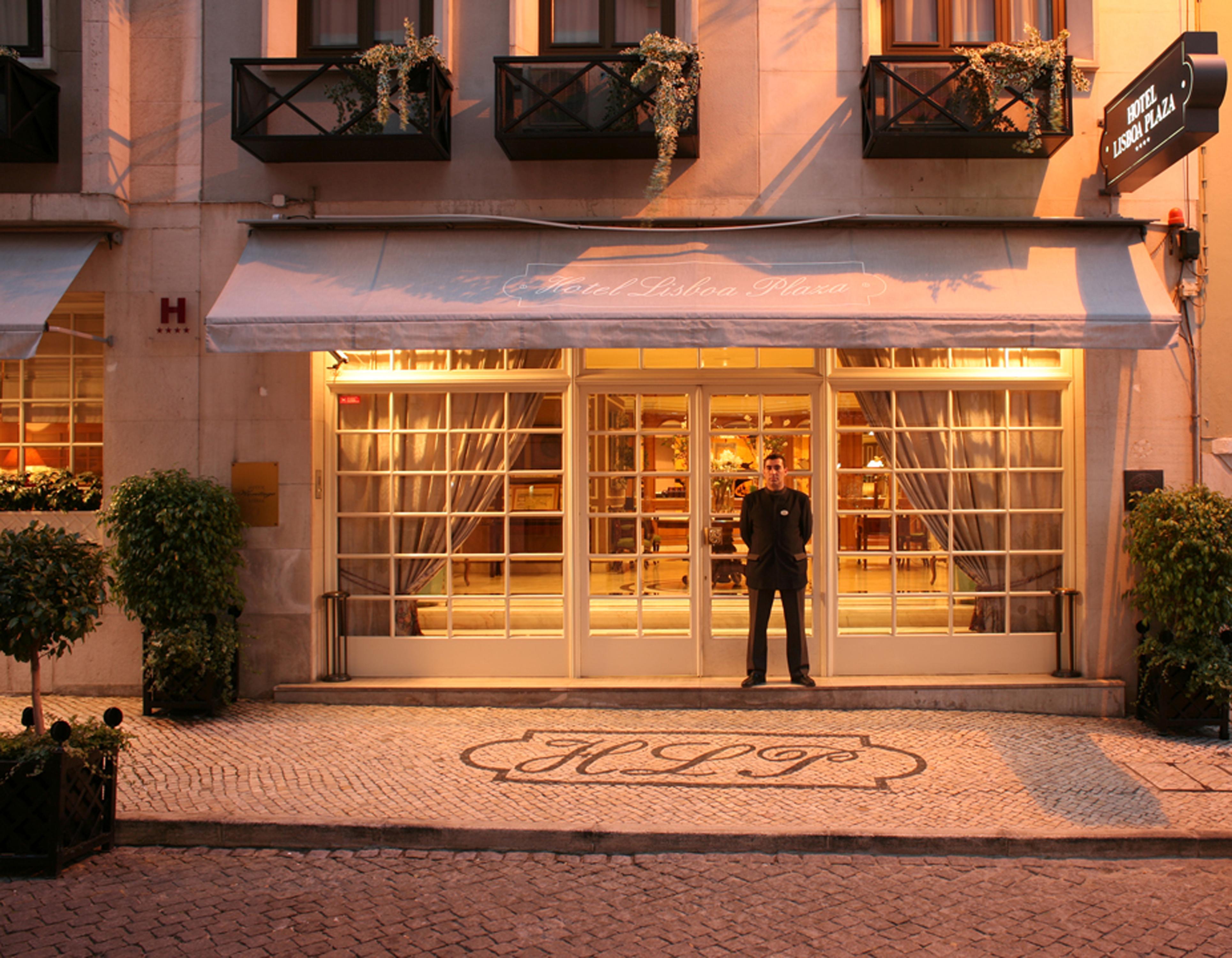 Plaza - Heritage Collection - Avenida Hotel