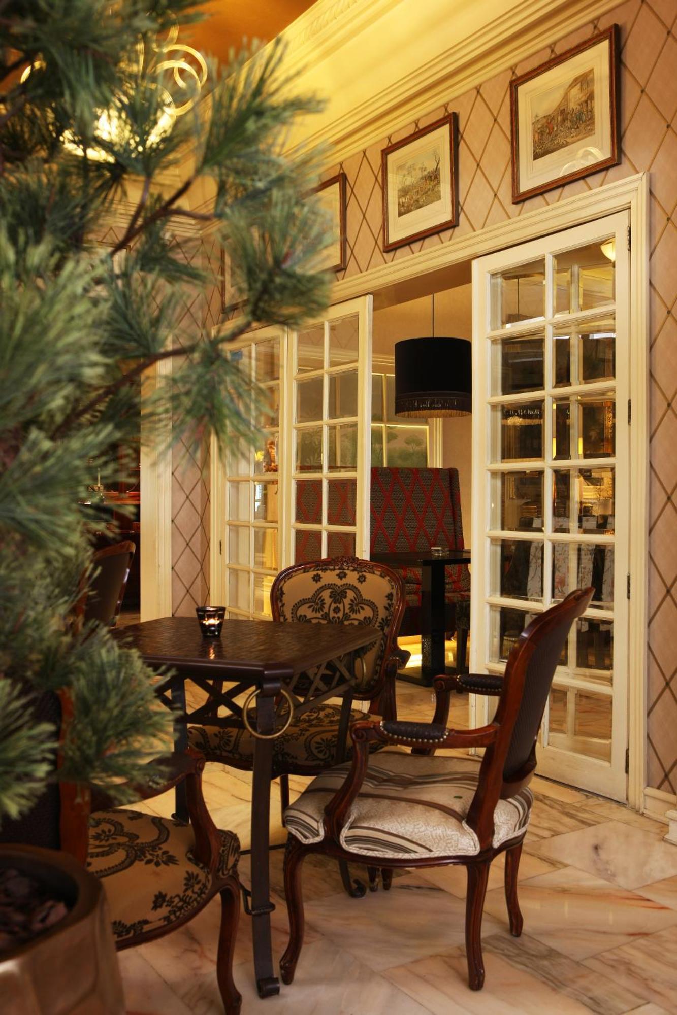 Plaza - Heritage Collection - Avenida Lissabon